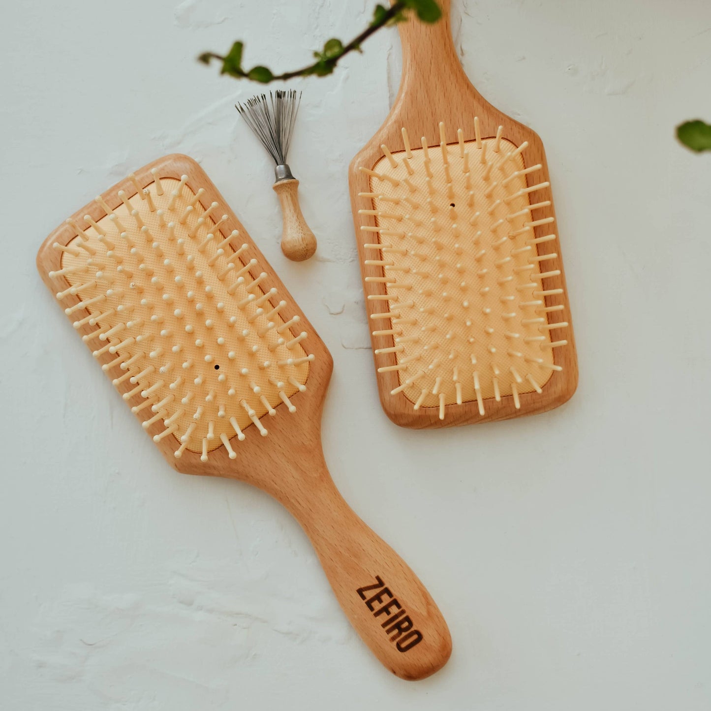 Hairbrush cleaning tool