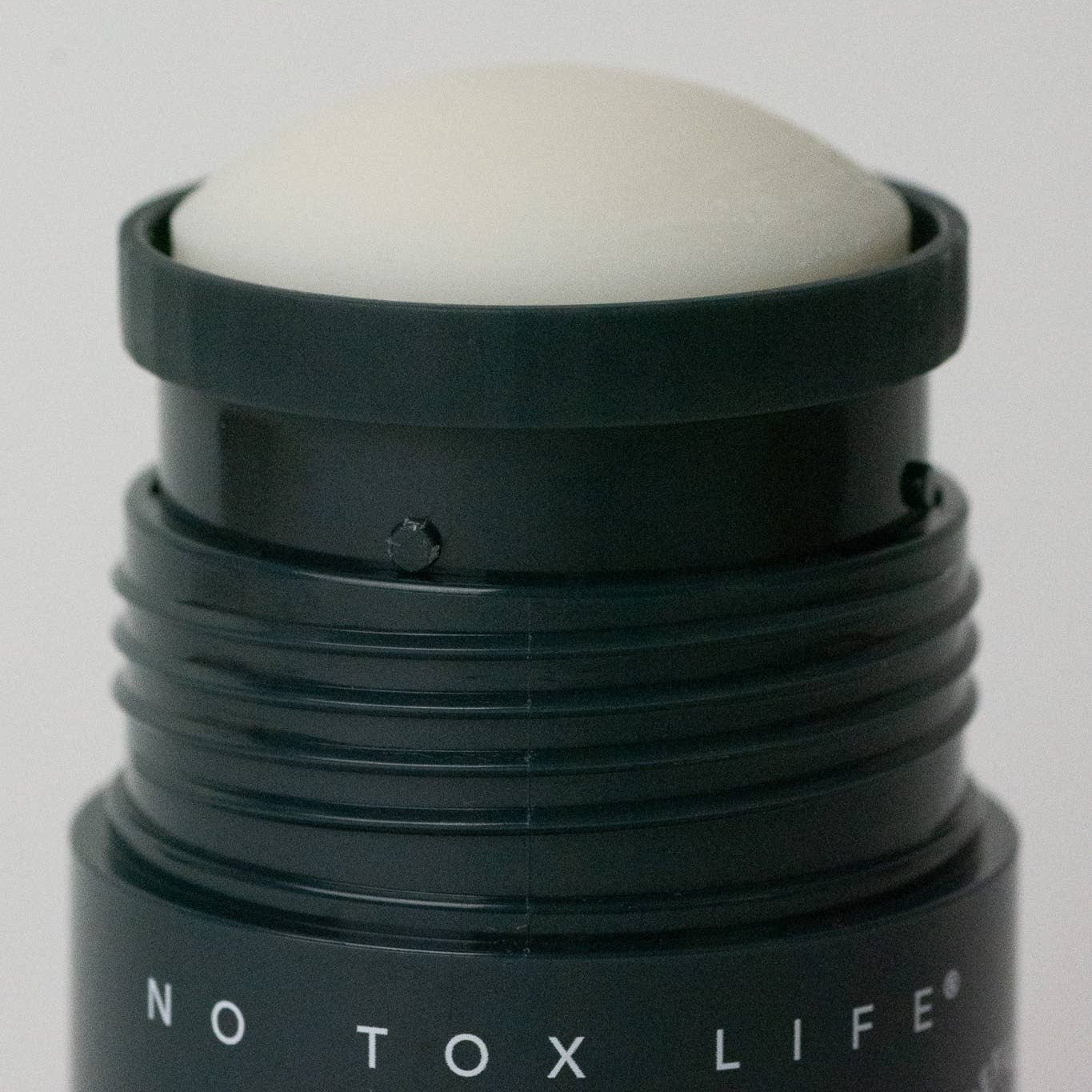 SOLIDSILK® Deodorant Refillable Stick